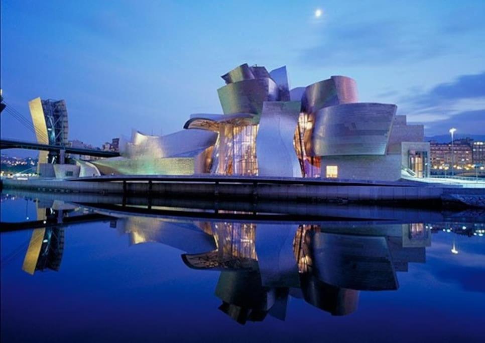 La Casita Verde. Metro Cerca Del Casco Viejo Bilbao Luaran gambar
